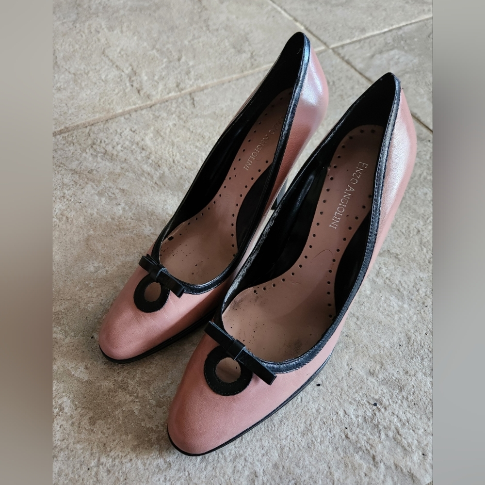 Enzo Angiolini 👠 Blush/Black Heels  Leather Size 9M EUC $19